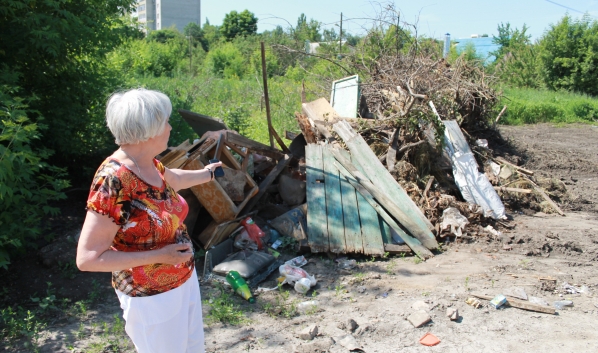 В Воронеже появляются стихийные свалки.