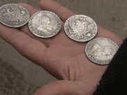 Поддельные старинные монеты.
