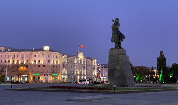 На площади Ленина курсанты будут давать присягу.