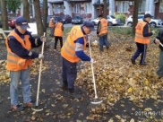 Сотрудники управляющих компаний вышли на субботники.