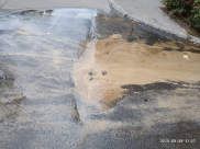 Вода заливает дорогу.