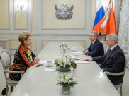 Встреча с Еленой Малышевой.
