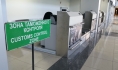 В аэропорту.