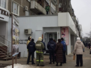 Мальчика сняли с крыши магазина.