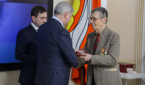 Ветераны ВОВ собрались в зале правительства Воронежской области. 