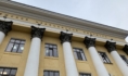 Мужчина обещал сделать дипломы медуниверситета.