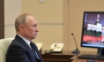 Перед совещанием с губернаторами и членами правительства Владимир Путин выступил со вступительным словом.