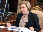 Анна Попова.