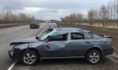 Под Воронежем Skoda Octavia съехала в кювет и опрокинулась.