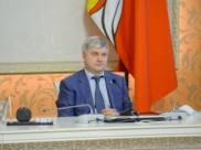 Губернатор объяснил, почему разрешил провести парад Победы.