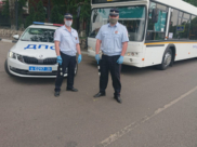 Полицейские догнали и остановили автобус, в котором парень забыл телефон.