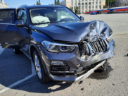 BMW X5.