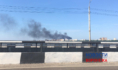 Клубы черного дыма поднимаются над Отрожкой.