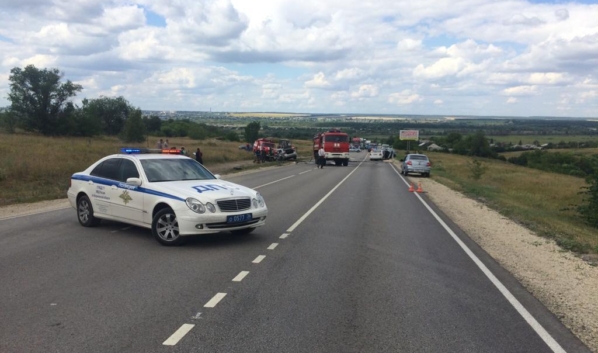 Авария случилась в Острогожском районе.
