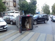 В аварии пострадали два человека.