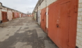Парень продавал чужие гаражи.