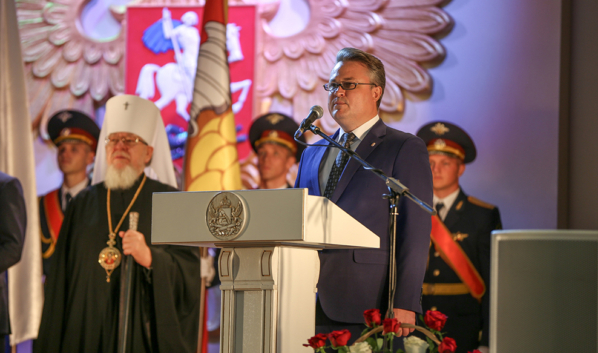 Мэр Вадим Кстенин поздравил воронежцев с Днем города.