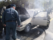 ВАЗ-2109 потушили.