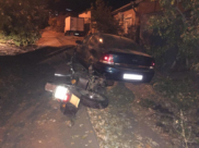 Мотоцикл после ДТП на улице Ломоносова.
