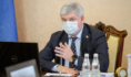 Губернатор Александр Гусев.