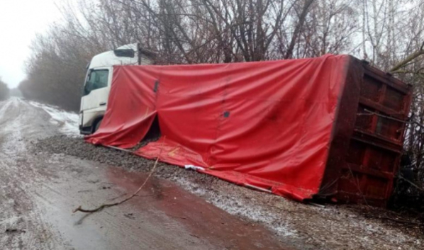 Авария случилась в Новохоперском районе.