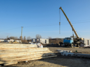 Строительство домов в Николаевке идет по графику.