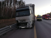 VOLVO врезался в КамАЗ.