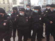 Полиция обеспечивает правопорядок на шествии в Воронеже.