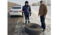 Инспекторы помогли вернуть колесо.
