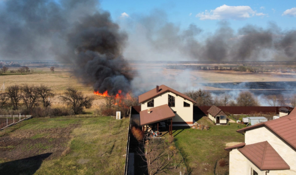 Пожар в поселке Отрадное.