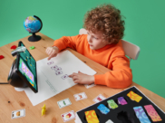 Ребенок и Kidsar.