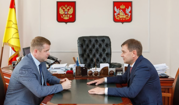 Владимир Нетёсов провел рабочую встречу с Алексеем Сапроновым.