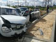 В аварии пострадали три человека.