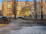 Двор, где произошло убийство.