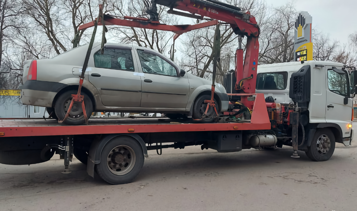 В Воронеже во время рейда арестовали 3 авто злостных должников по штрафам