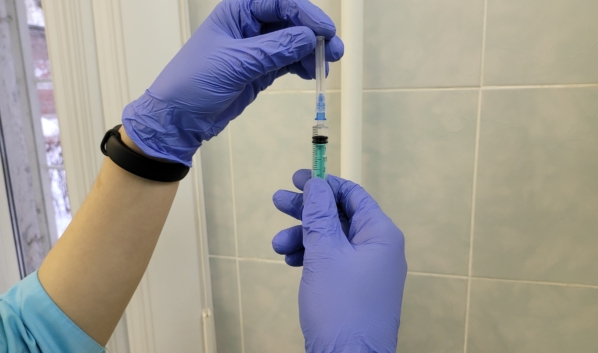 Воронежцы делают прививки от коронавируса.