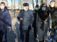 Депутаты горДумы приняли участие в осмотре скверов.