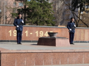 «Вечный огонь» на мемориальном комплексе «Памятник славы».
