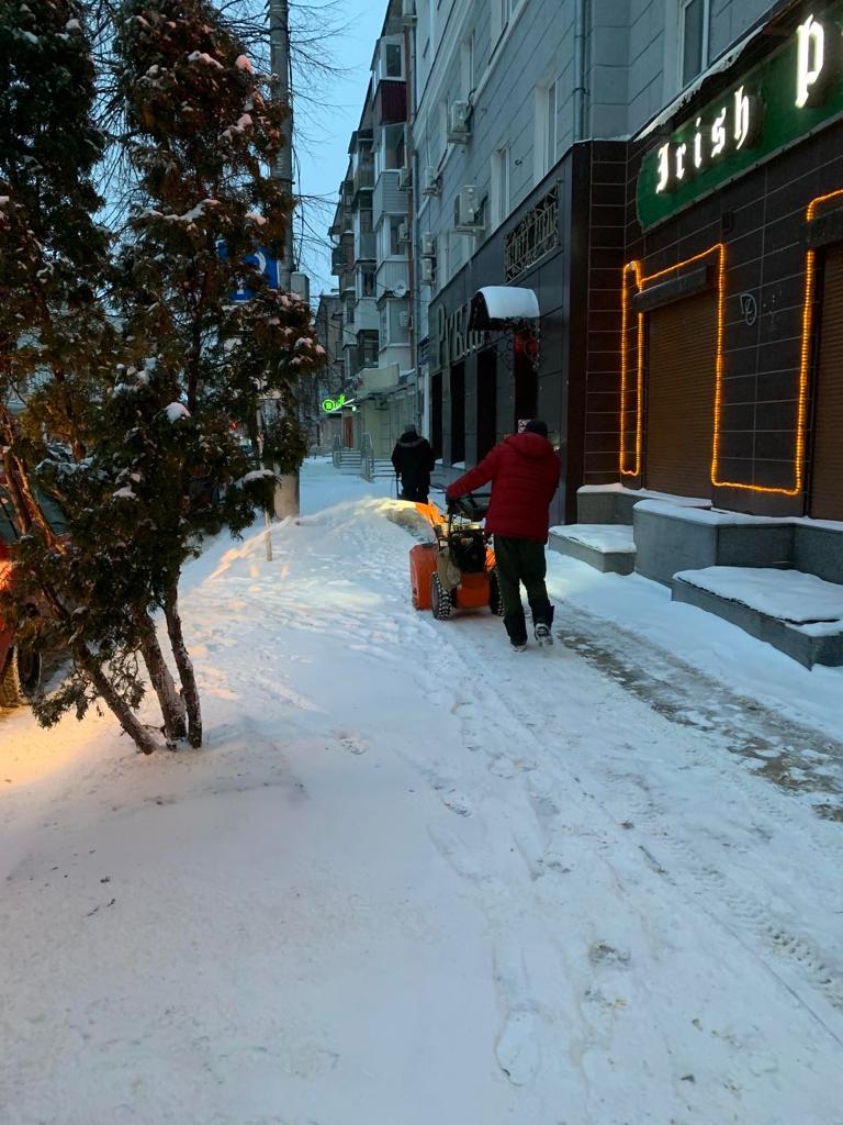 Расчистка улиц от снега.