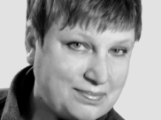 Елена Корякина.