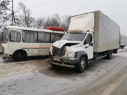 Авария с автобусом и грузовиком под Воронежем.