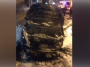 У легковушки сгорел моторный отсек.