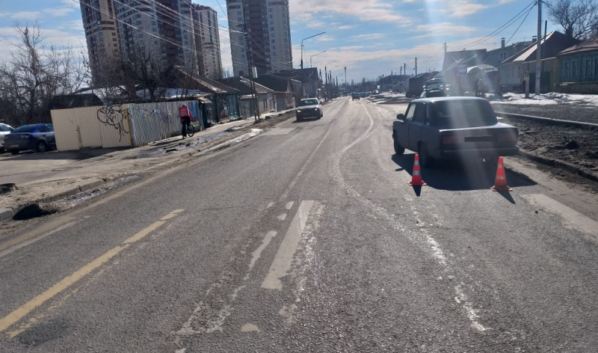 Женщину сбили на переходе.