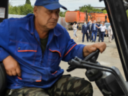 Александр Гусев посетил мусоросортировочный комплекс.