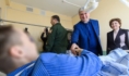 Губернатор пообщался с росгвардейцами в госпитале.
