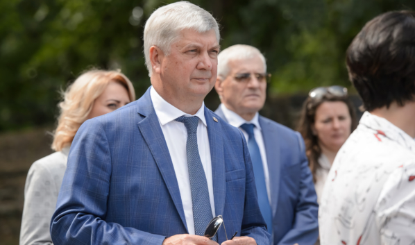 Александр Гусев.