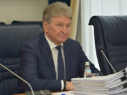 Владимир Ходырев.