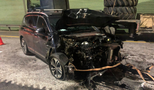 Hyundai Santa Fe.