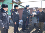 Местные жители поблагодарили своих спасителей.