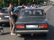 Угонщик сбежал с места ДТП.